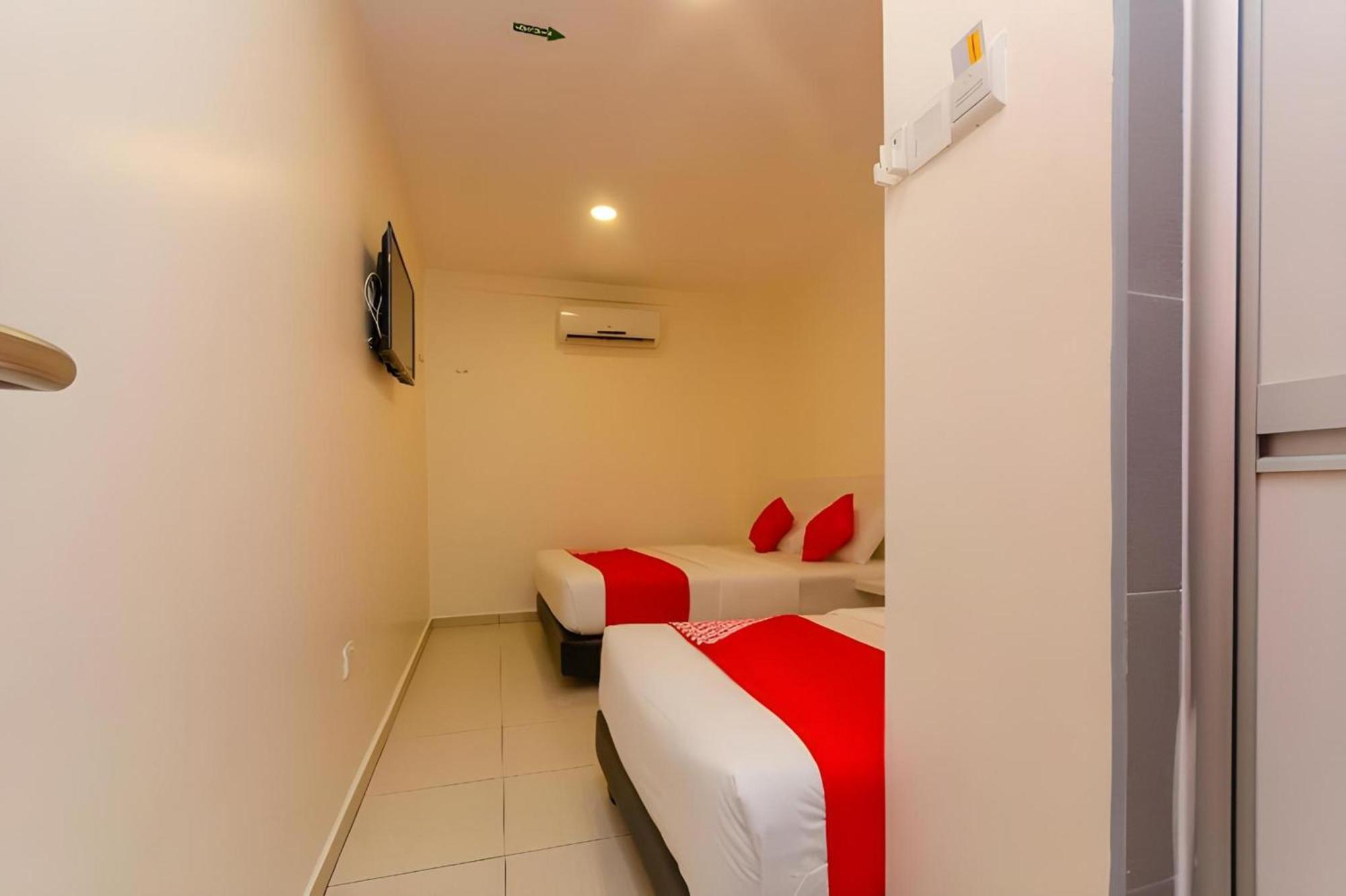 Skudai Hotel Экстерьер фото